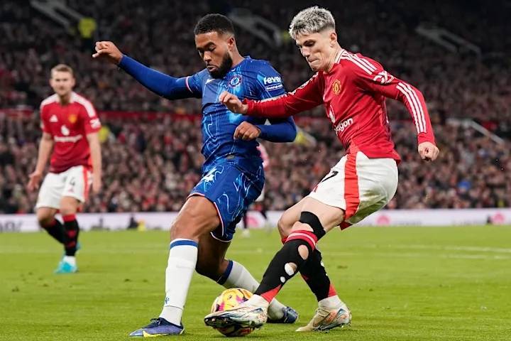 加纳乔铁心转投切尔西，向曼联发出最后通牒，否则宁愿坐穿冷板凳